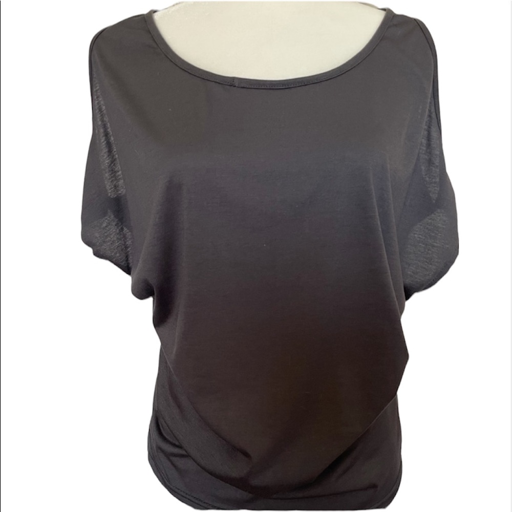 Open shoulder top
